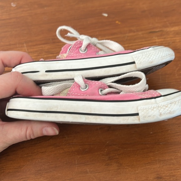 Converse - Picture 4 of 5